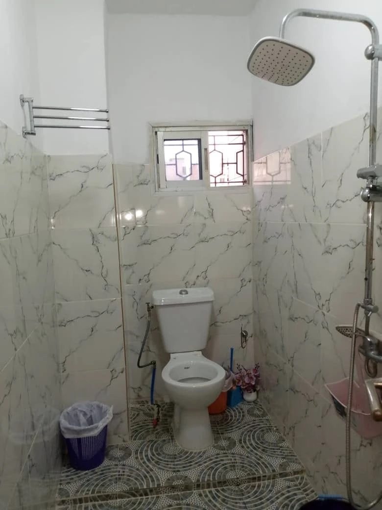 Entire place for rent 150 m². KOUMASSI REMBLAIS. 