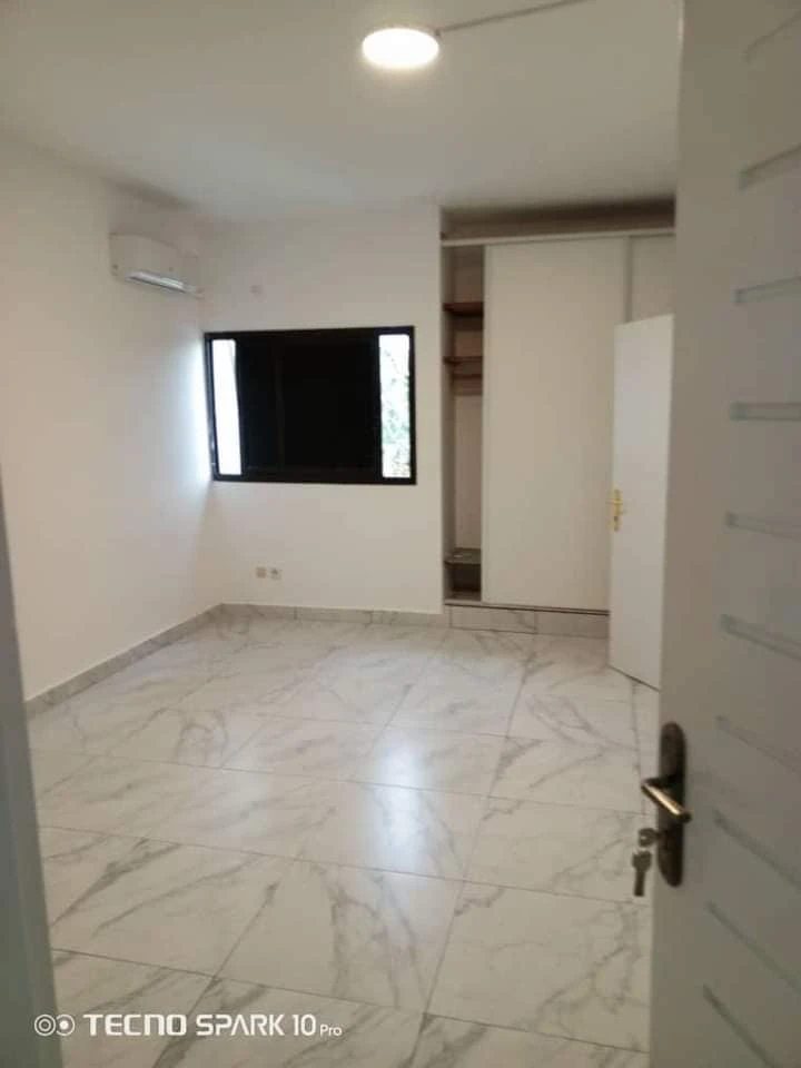 Apartment for rent 150 m². MARCORY ZONE 4C. 