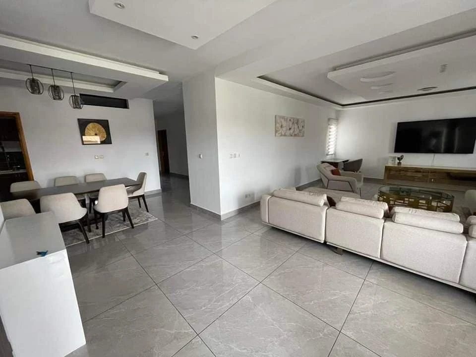 Apartment for rent 150 m². RIVIERA 4 M'BADON. 