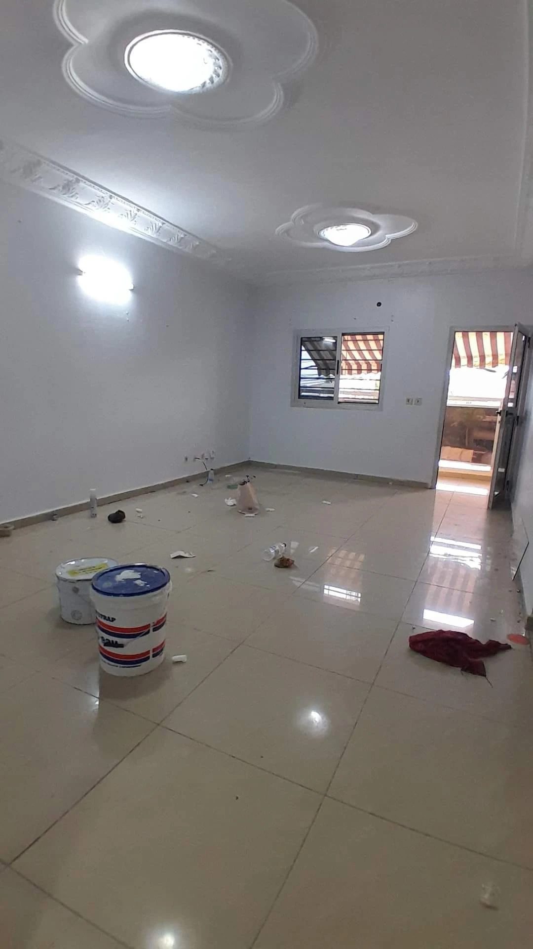 Apartment for rent 300 m². BINGERVILLE. 