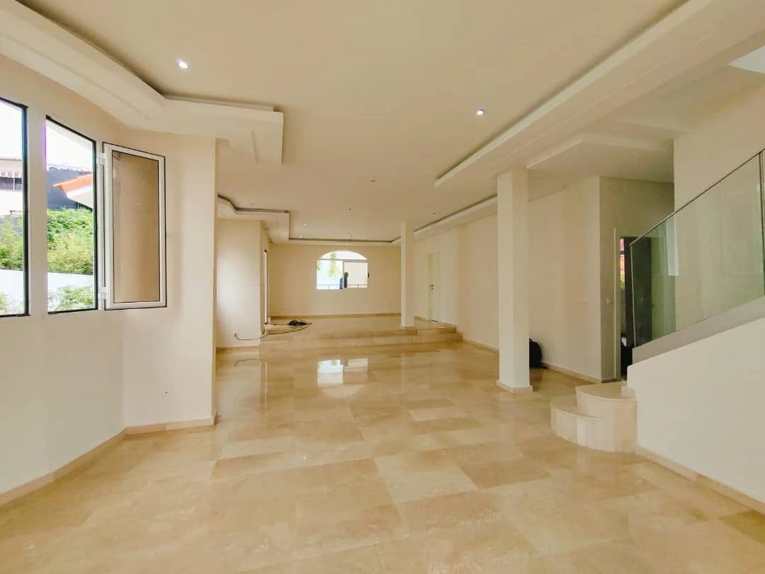 Villa for sale 600 m². RIVIERA 5 ABATTA. 