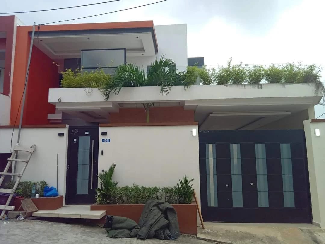 Villa for rent 150 m². Bingerville. 